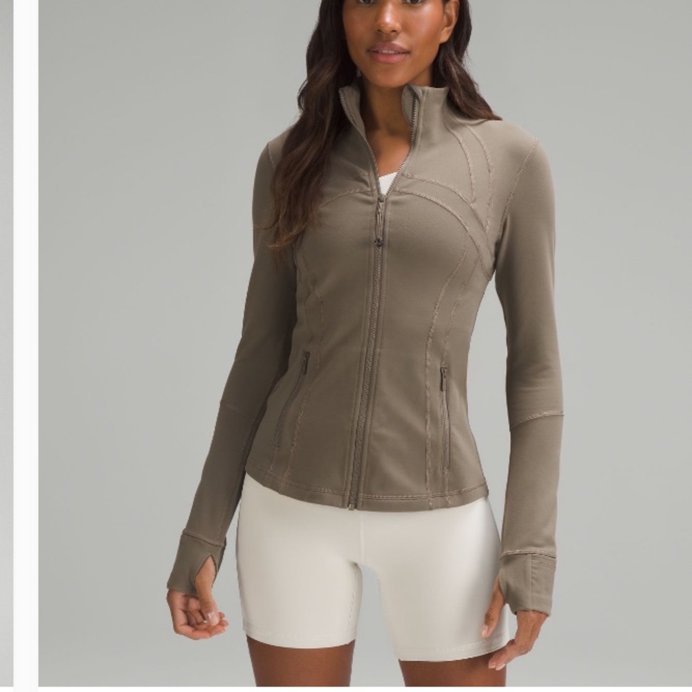 Define jacket *Luon
